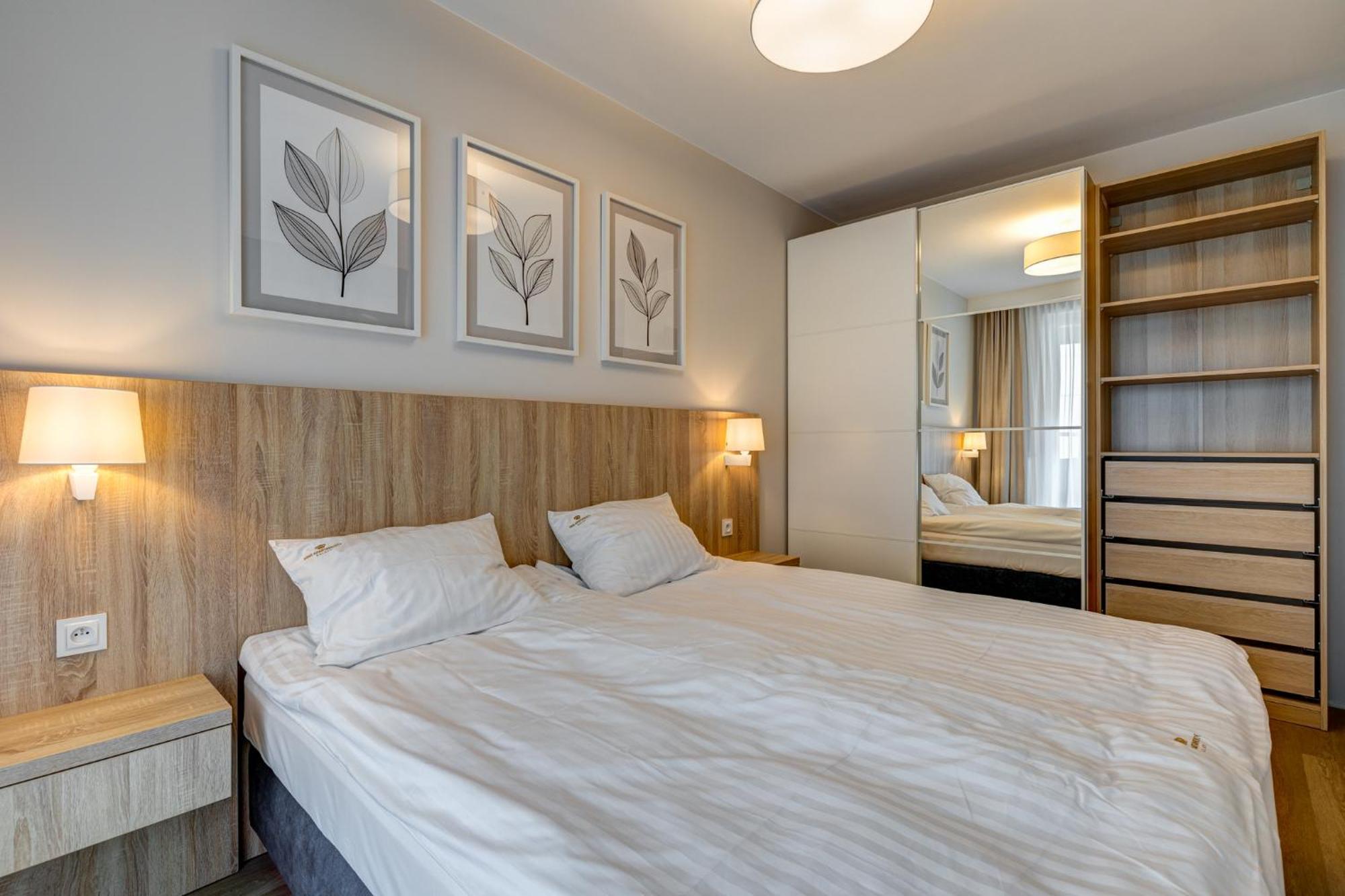 King Apartamenty Galaxy Szczecin Ngoại thất bức ảnh